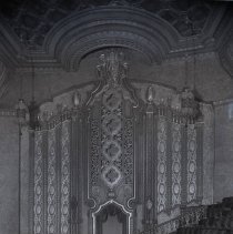 MO-Saint Louis-Ambassador Right Balcony Wall Detail